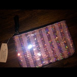 LAST CHANCE Victoria’s Secret purse keychain